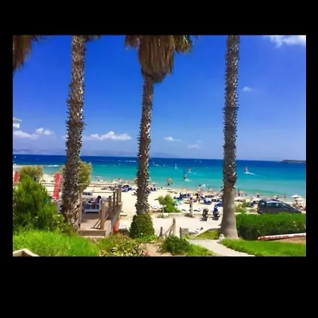 Iliahtides Near Golden Beach Apartamento *